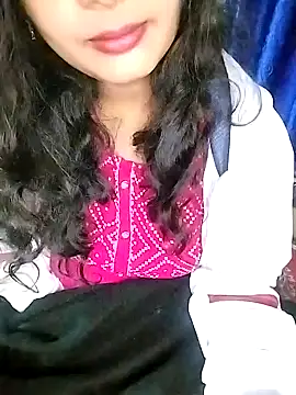 Snapshot of Miss-Siyaa chatting on December 9, 2024, 4:47 pm Miss-Siyaa online show from December 9, 2024, 4:47 pm