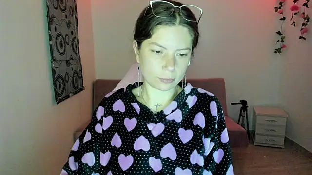 Susana garcia  online show from March 3, 2025, 12:48 am