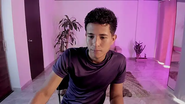 Snapshot of alessandro_wizard chatting on November 15, 2025, 3:19 pm alessandro wizard online show from November 15, 2025, 3:19 pm