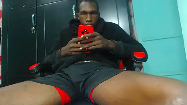 Snapshot of black30cmdick chatting on October 12, 2025, 1:04 am black30cmdick online show from October 12, 2025, 1:04 am