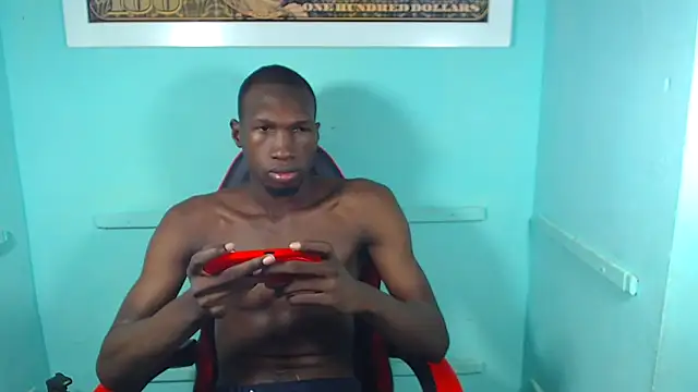 Snapshot of black30cmdick chatting on October 28, 2025, 3:36 pm black30cmdick online show from October 28, 2025, 3:36 pm