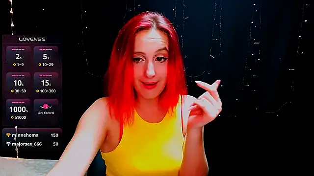 AgathaNoxe online show from February 4, 2025, 1:02 am