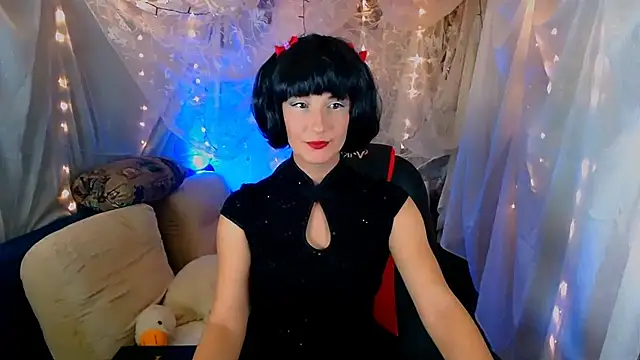 AgathaNoxe online show from September 18, 2025, 9:39 pm