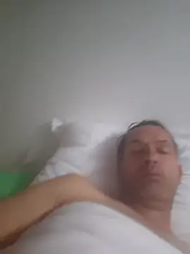 bagoulo online show from September 21, 2025, 1:46 pm