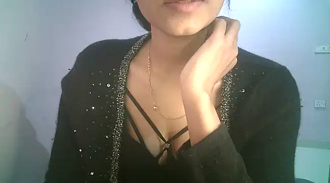 Aaisha urs online show from January 21, 2025, 3:26 am