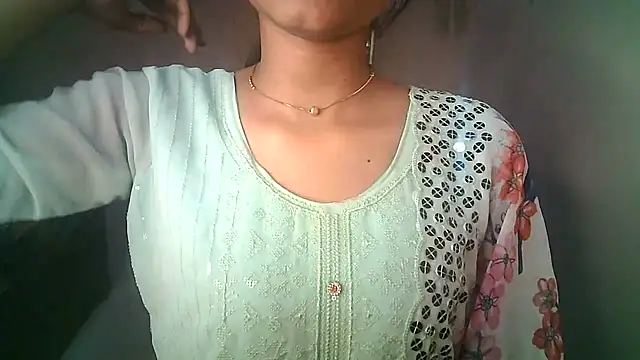 Aaisha urs online show from March 6, 2025, 1:46 pm
