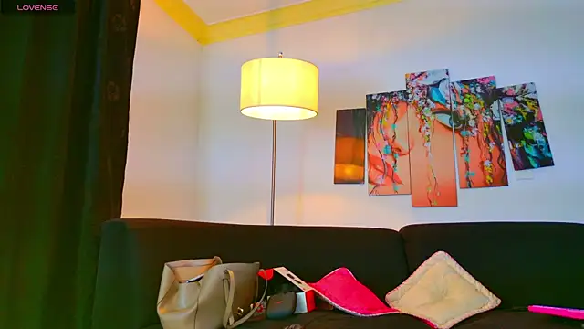 Lizzymontanaa online show from February 15, 2025, 12:04 am