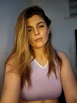 Lizzymontanaa online show from March 9, 2025, 1:04 am