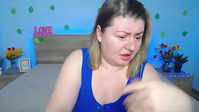 ZannaDreil online show from March 23, 2025, 1:20 am