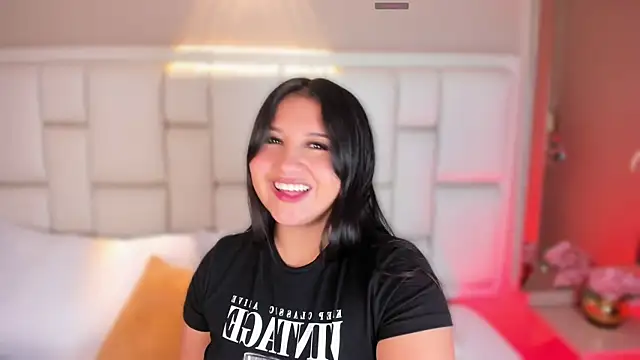 AvyMilton online show from March 6, 2026, 11:39 am