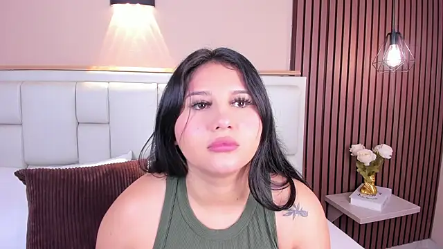 AvyMilton online show from April 12, 2026, 11:59 am