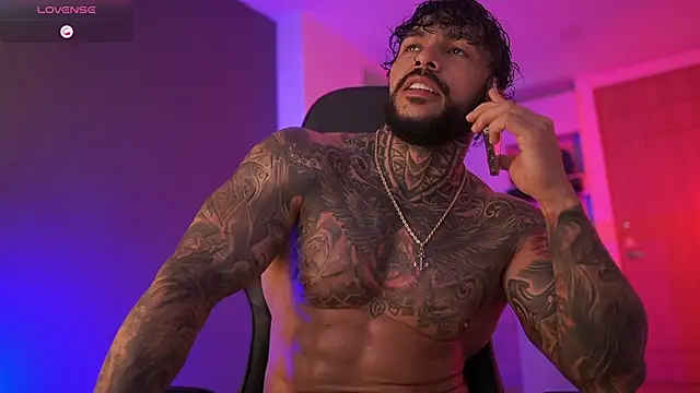 Snapshot of mariano_costa chatting on October 5, 2025, 1:37 am mariano costa online show from October 5, 2025, 1:37 am