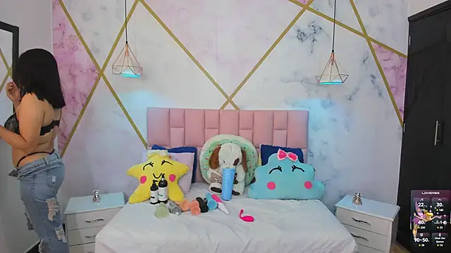 Snapshot of lizortiz chatting on September 12, 2025, 9:48 pm lizortiz online show from September 12, 2025, 9:48 pm