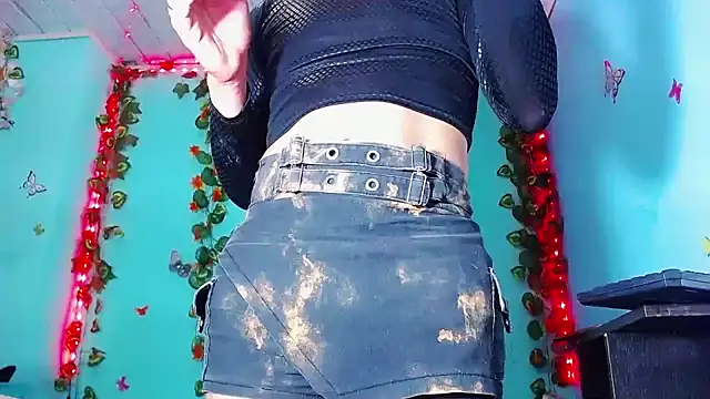 Snapshot of deboraath chatting on January 8, 2025, 6:20 am deboraath online show from January 8, 2025, 6:20 am