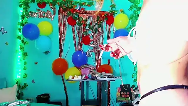 Snapshot of deboraath chatting on January 12, 2025, 9:51 am deboraath online show from January 12, 2025, 9:51 am