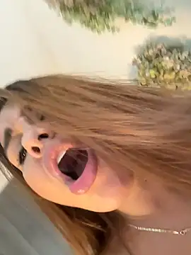 Snapshot of valeria2019hot chatting on February 20, 2026, 6:19 pm valeria2019hot online show from February 20, 2026, 6:19 pm