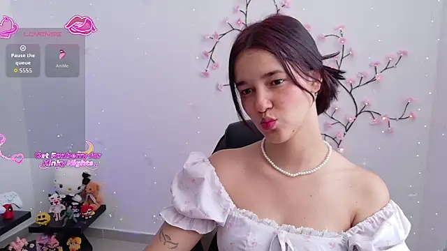 Snapshot of _Denis_sweet chatting on May 17, 2026, 6:59 pm Denis sweet online show from May 17, 2026, 6:59 pm