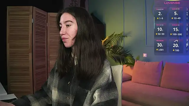 Snapshot of Belle_Via chatting on October 4, 2025, 3:32 pm Belle Via online show from October 4, 2025, 3:32 pm