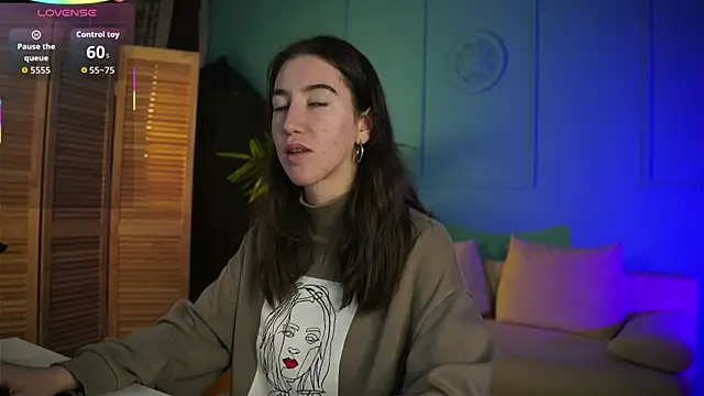 Snapshot of Belle_Via chatting on October 27, 2025, 2:10 pm Belle Via online show from October 27, 2025, 2:10 pm