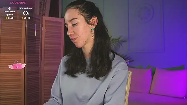 Snapshot of Belle_Via chatting on November 7, 2025, 3:23 pm Belle Via online show from November 7, 2025, 3:23 pm