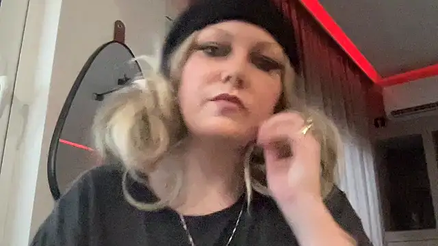 Snapshot of JessicaBunny chatting on November 28, 2025, 2:53 pm JessicaBunny online show from November 28, 2025, 2:53 pm