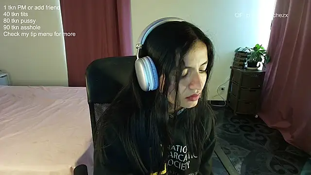 ChloeSanchezx online show from February 24, 2026, 8:51 pm