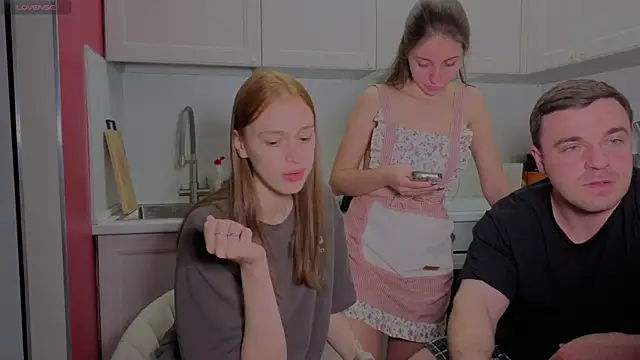 fcjuicy pussy online show from December 14, 2025, 1:05 pm