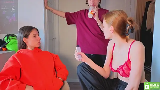 fcjuicy pussy online show from March 11, 2026, 8:31 am