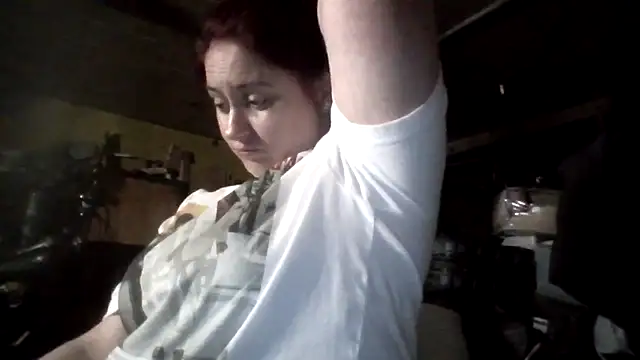 Snapshot of lilbishmiss chatting on May 27, 2026, 8:44 am lilbishmiss online show from May 27, 2026, 8:44 am