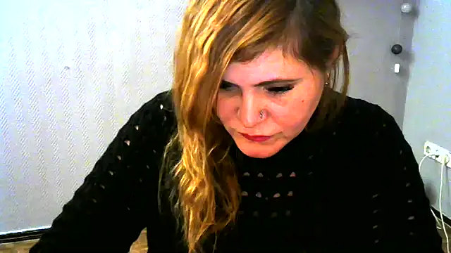 DaniellaKiss online show from January 8, 2025, 7:45 pm