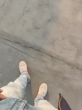 Snapshot of Gururonny07 chatting on December 12, 2024, 10:45 am Gururonny07 online show from December 12, 2024, 10:45 am