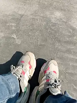 Snapshot of Gururonny07 chatting on January 24, 2025, 7:30 am Gururonny07 online show from January 24, 2025, 7:30 am