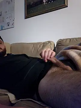 Snapshot of fubu1987sd chatting on December 17, 2024, 1:18 am fubu1987sd online show from December 17, 2024, 1:18 am