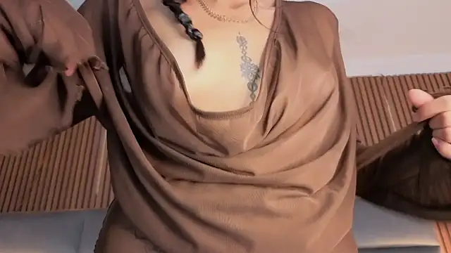 Princess Violett online show from June 24, 2026, 3:44 pm
