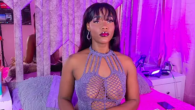 SarahBrunet online show from October 16, 2025, 1:01 pm