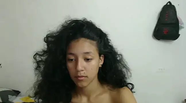 Snapshot of ley_blus10 chatting on January 27, 2025, 7:46 pm ley blus10 online show from January 27, 2025, 7:46 pm