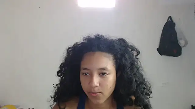 Snapshot of ley_blus10 chatting on March 12, 2025, 1:08 pm ley blus10 online show from March 12, 2025, 1:08 pm