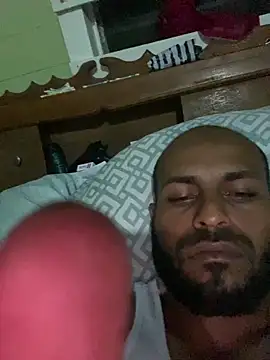 islandvybee55 online show from February 15, 2026, 4:09 am