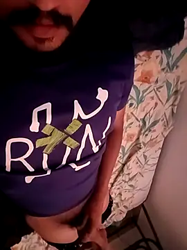 gym lover076 online show from February 27, 2026, 5:40 am