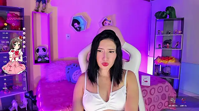 Snapshot of abby_jade chatting on December 3, 2024, 6:17 pm abby jade online show from December 3, 2024, 6:17 pm