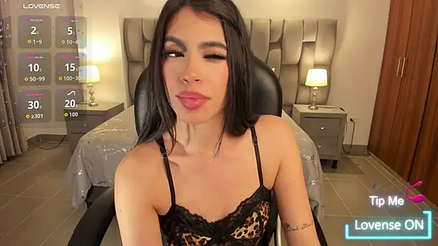Snapshot of sarita_evanss chatting on May 15, 2026, 11:56 pm sarita evanss online show from May 15, 2026, 11:56 pm