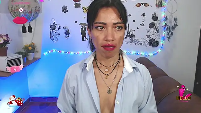 Snapshot of FernandaEloisa chatting on January 9, 2025, 4:39 pm FernandaEloisa online show from January 9, 2025, 4:39 pm