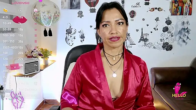 Snapshot of FernandaEloisa chatting on February 9, 2025, 1:11 am FernandaEloisa online show from February 9, 2025, 1:11 am