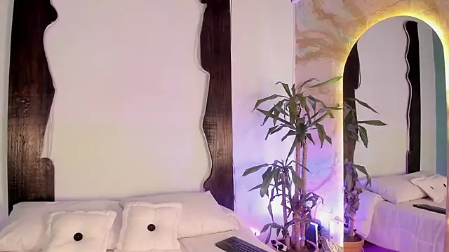 ValeSwift online show from January 24, 2025, 12:10 pm