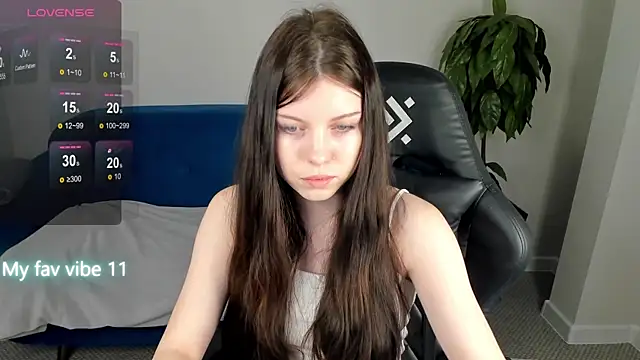 Snapshot of Sandra__Cute chatting on January 21, 2025, 8:41 am Sandra Cute online show from January 21, 2025, 8:41 am