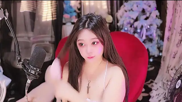 Snapshot of Missy_Nana21 chatting on October 31, 2025, 4:19 pm Missy Nana21 online show from October 31, 2025, 4:19 pm