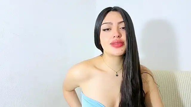 Snapshot of Sweet-Sophiee chatting on October 4, 2025, 4:54 am Sweet-Sophiee online show from October 4, 2025, 4:54 am