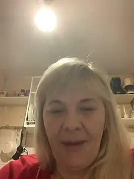 Lia Laguna77 online show from February 9, 2025, 9:39 pm