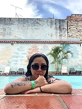 Megansttein  online show from November 4, 2025, 5:56 pm