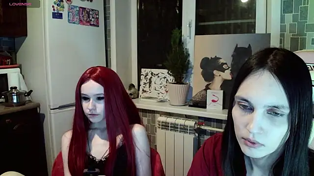 Snapshot of BlackHe4rts_ chatting on February 21, 2025, 9:54 pm BlackHe4rts online show from February 21, 2025, 9:54 pm